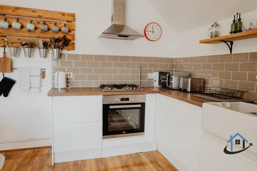 Indigo Snug - Gorgeous 2 Bed Flat In The Heart Of Cromer Exteriér fotografie